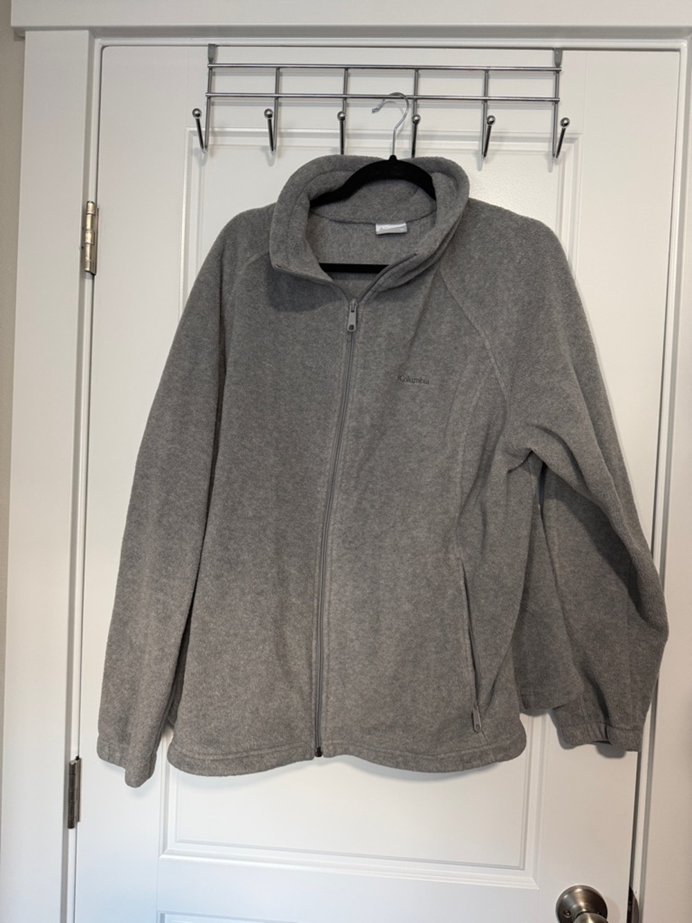 Columbia Gray Full-Zip Women’s Fleece Jacket